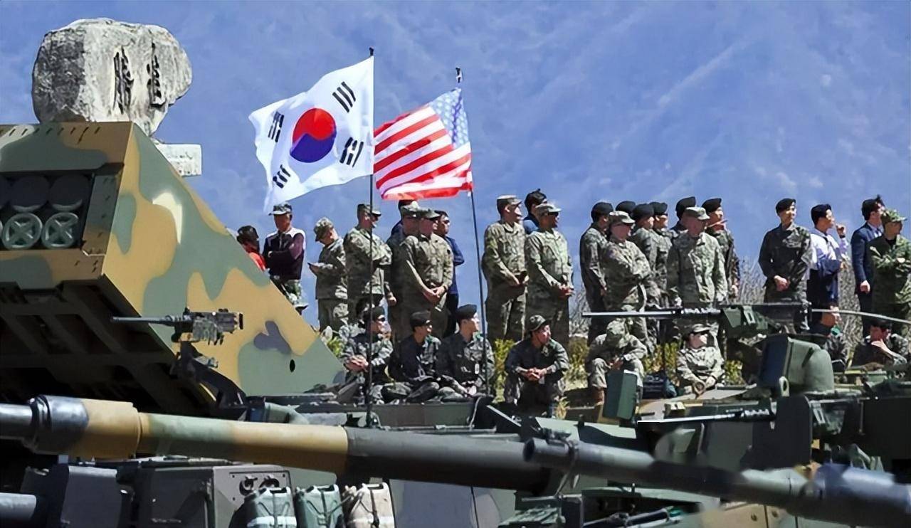 韩国网友问:日本和韩国越走越近孤立了中国,中国能怎么办?