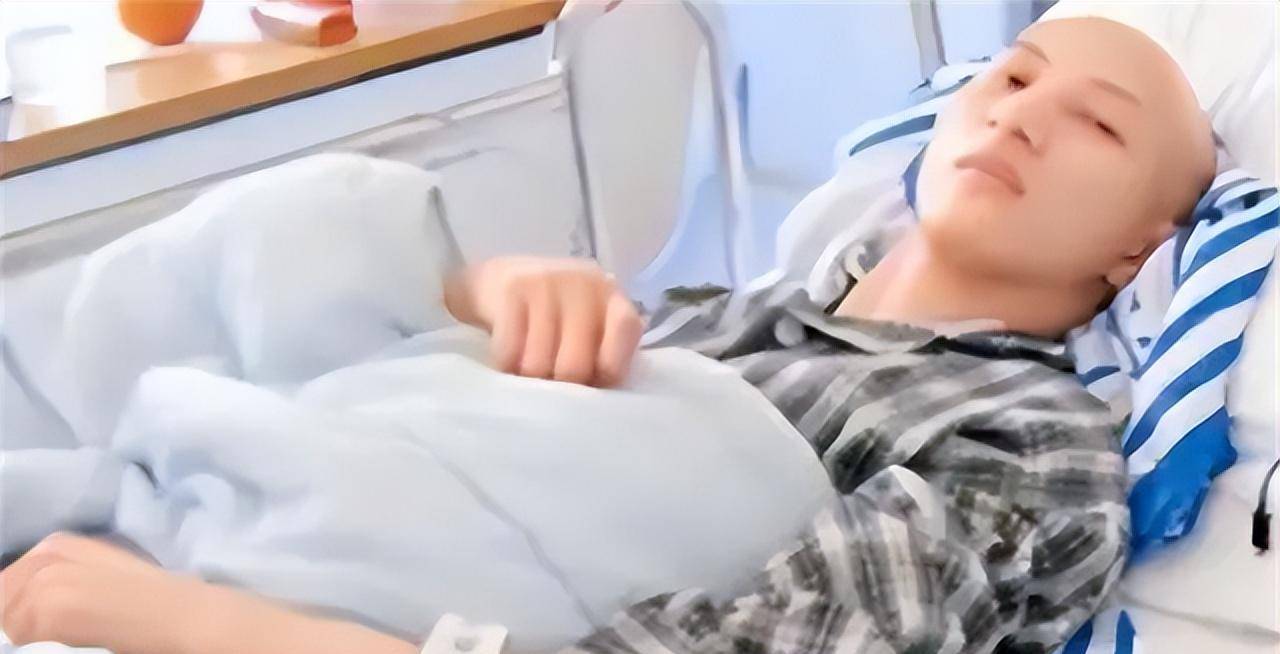 对于这场手术,张迪内心是抗拒的,术前医生明确说过:手术痊愈的概率并