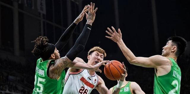 cba半决赛:朱芳雨宣布豪言,广东若g4败球员自费