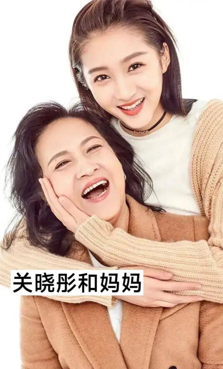 妈妈_刘亦菲_黄圣依
