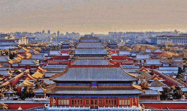 还原清朝皇帝的真实生活,帝王的一天如何度过?吃穿住行尽显尊贵