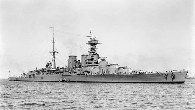 二战时德国海军的俾斯麦号和英国海军的胡德号,到底孰优孰劣?