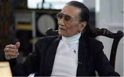 刘德华怎么也想不到,当年亲了一个婴儿,婴儿长大完成对自己的超越