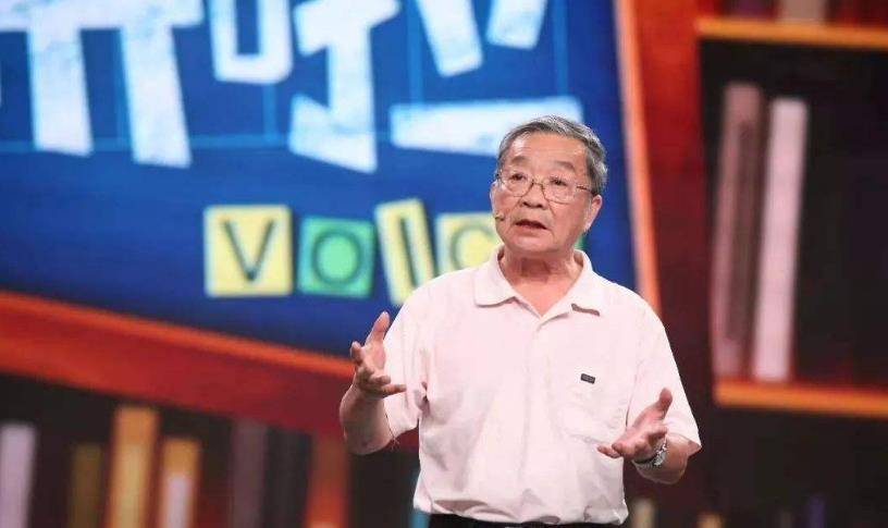 七旬老人上交国宝索要800万,专家表示最多给2万,随后拍出1800万