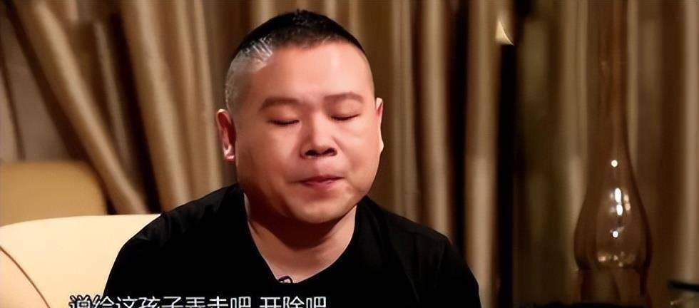 "德云一哥"岳云鹏:成名后给5个姐姐买房,弟弟却留在农村种地