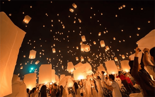 古代酷刑"点天灯"有多残忍?历史上第一个点天灯的人,烧了3天