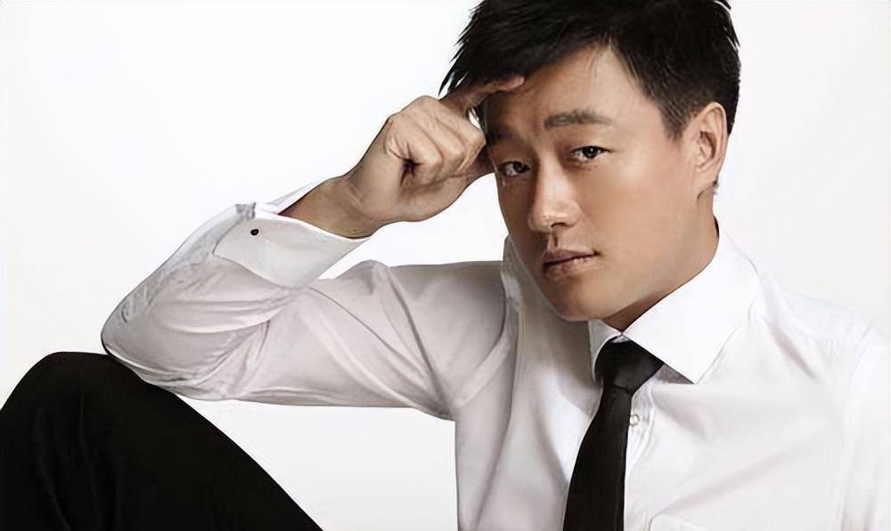 帅哥佟大为佟佳本是一个地名,在今天的辽宁省新宾县境内.