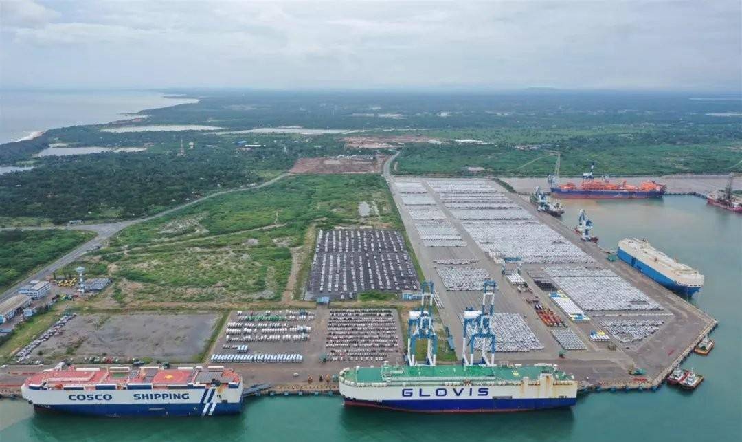 斯里兰卡:被中国租了99年的港口,承受着全世界的非议