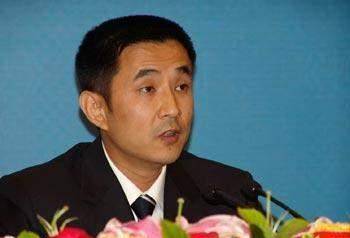 地产富商王永红:豪掷1亿为博女星一笑,跌落神坛后负债800亿