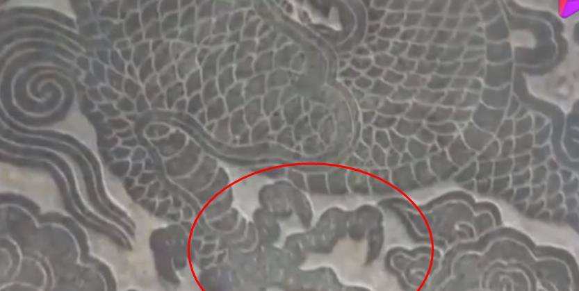 成都挖出朱元璋曾孙墓,墓内惊现五爪金龙,却意外出土两具男尸