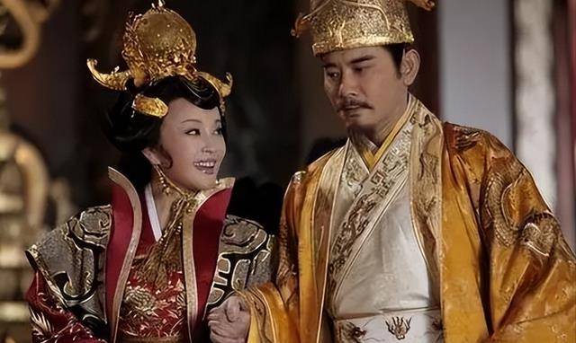 武则天跟李世民12年都没怀孕,为何刚嫁给李治就怀了?原因很简单