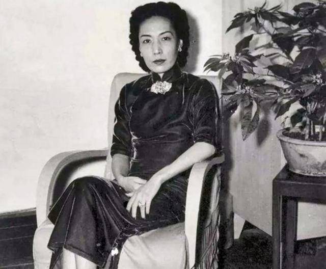 孟小冬自述:我的两任丈夫,梅兰芳是伪君子,杜月笙才是真男人