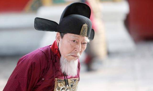 大明奸臣严嵩的发迹之路_嘉靖_正德_杨廷和