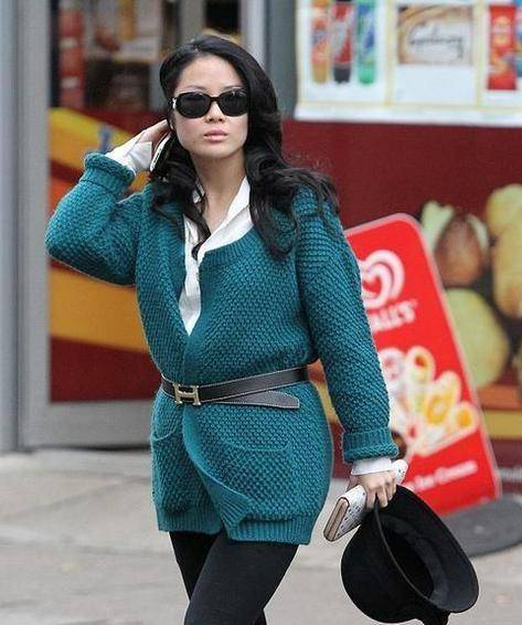 被曝夜夜换女人,57岁与39岁女友结婚,花花公子休格兰特变好男人