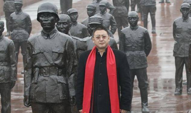 27年前,因工资低辞去副市长职务下海经商,樊建川如今怎样了?