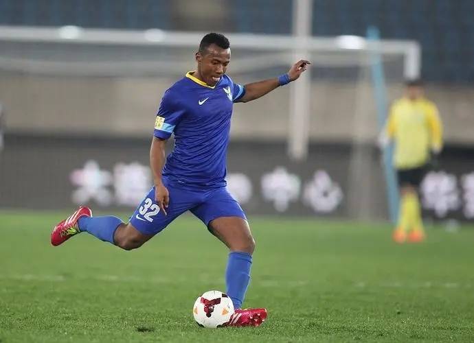 艾迪·弗朗西斯:中国足球的第一位混血球员,妥妥的人生赢家