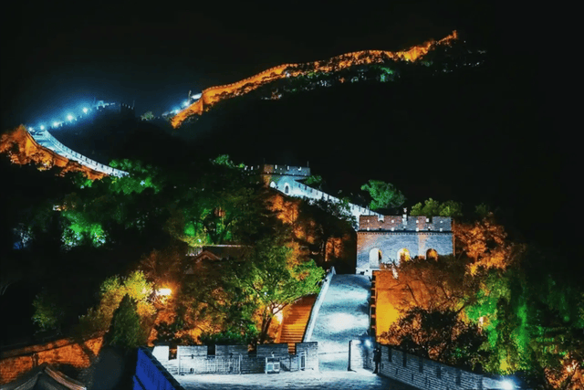 永康小长城夜景图片