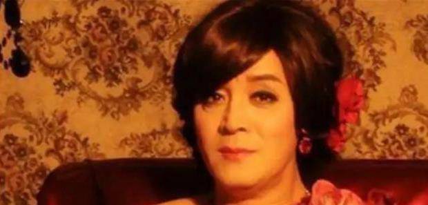 庭并没有因此而心生胆怯,反而是从中尝到了甜头:"嫁"给男人当老婆以后