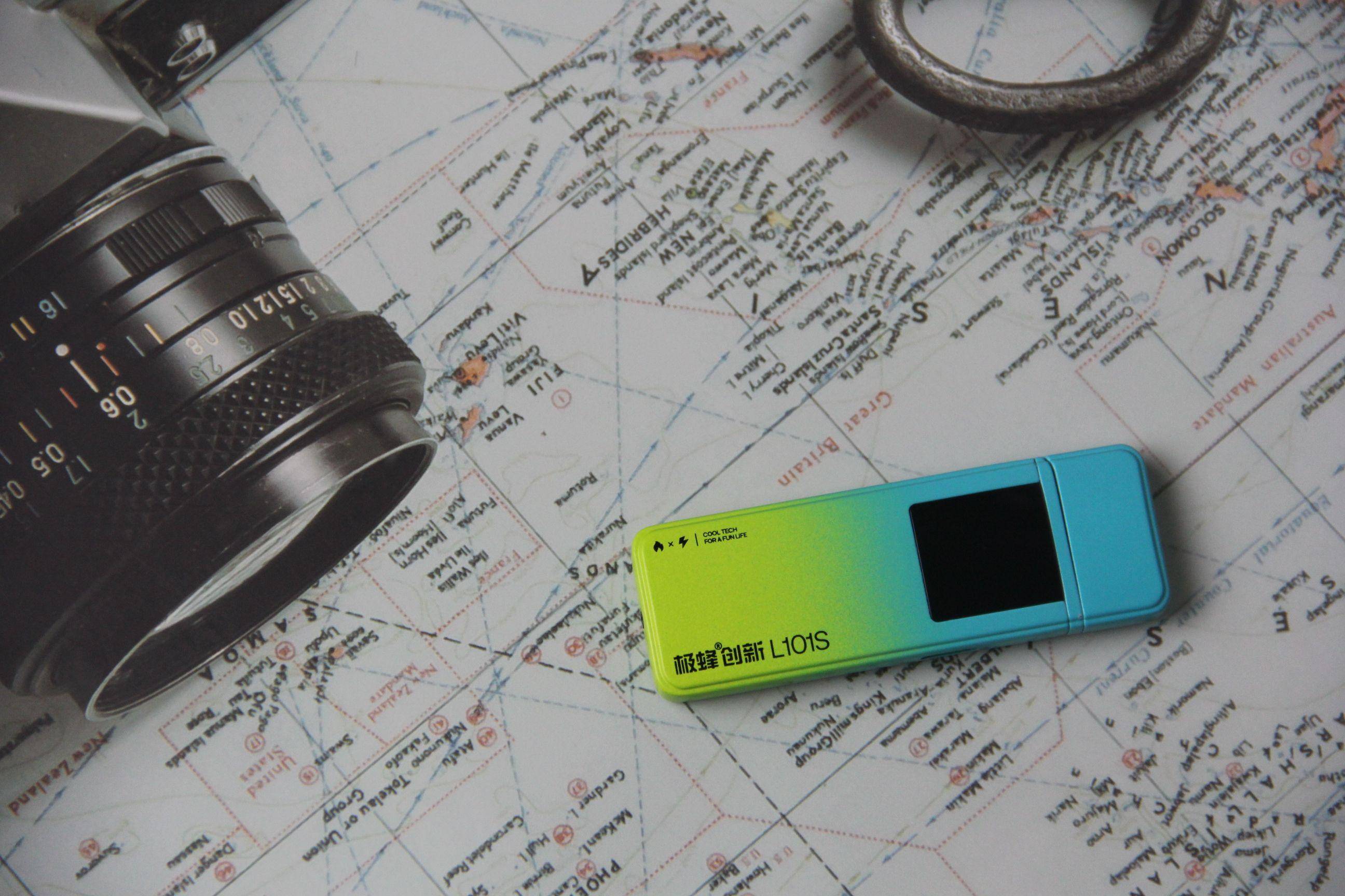 520给男友送什么?男人减速带,极蜂超薄可换丝打火机体验