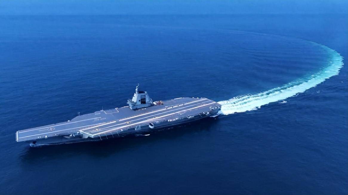 中国第四艘航母呼之欲出,076已上船台,建造速度超出西方预料