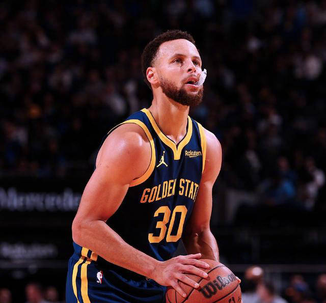 库里的高光辉煌,勇士再度问鼎可能性几何?