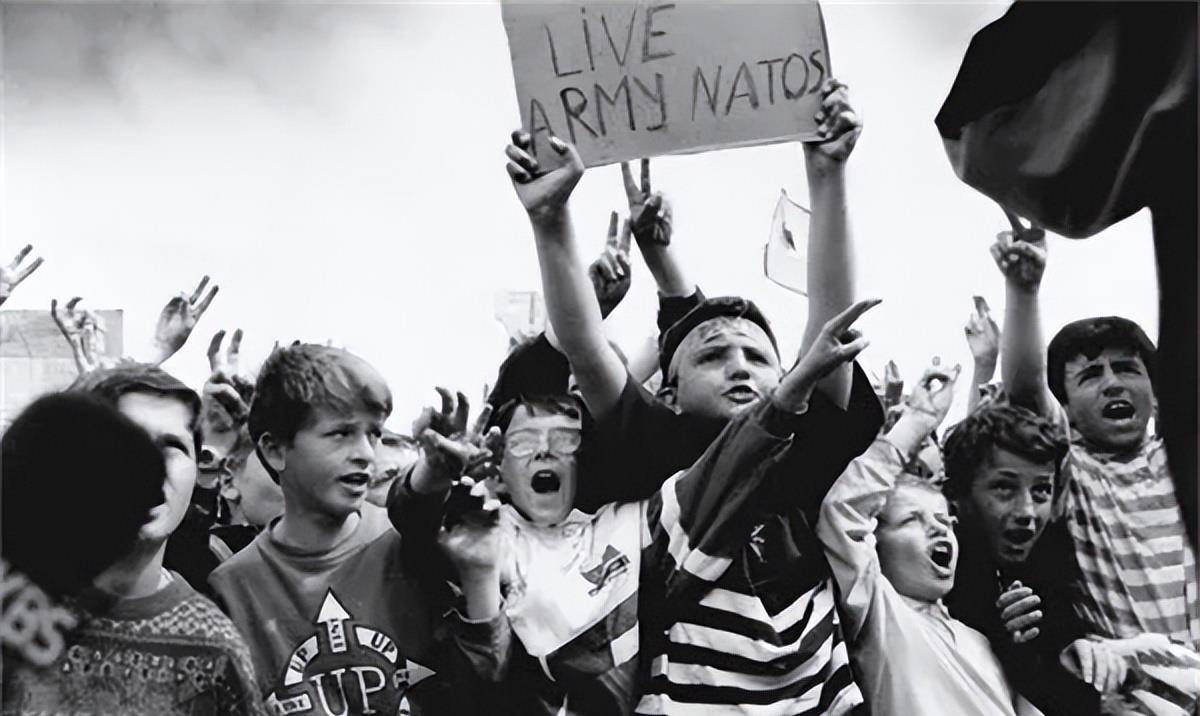 不仅受到了世界人民的谴责,就连美国国内民众也纷纷声讨她