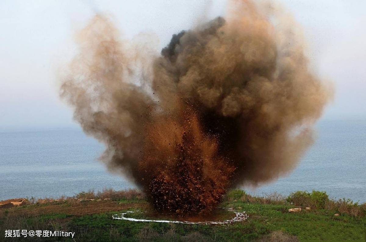 朝鲜240毫米火箭炮图片
