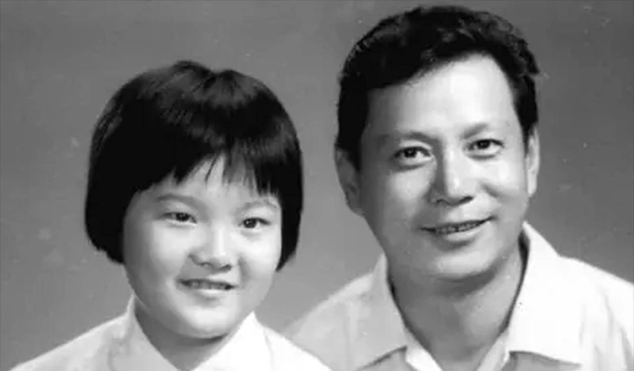 洪君彦前两任妻子都才貌出众,第三任妻子平凡无名,却得丈夫独宠