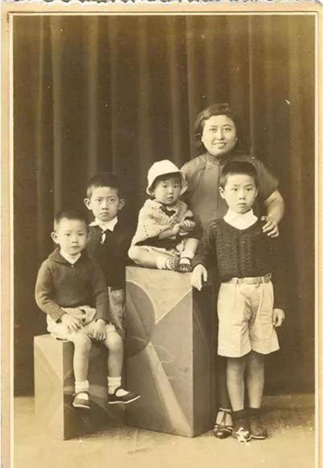 国学大师相差34岁的忘年恋:钱穆与胡美琦,文学史的一段美谈