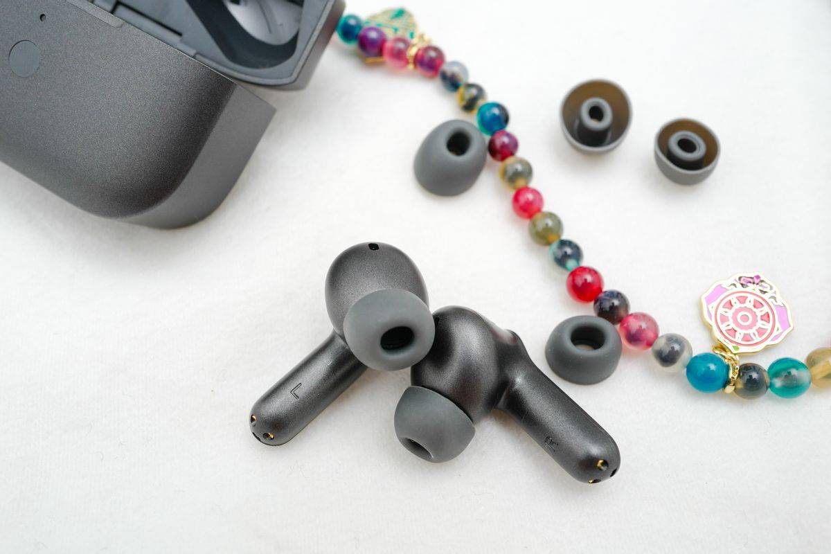 500元音质小霸王,hifiman tws888 无线蓝牙耳机