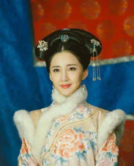 努尔哈赤宠妃阿巴亥一一皇位之争,被逼殉葬