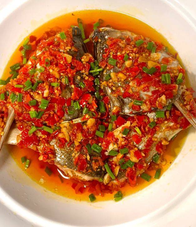 剁椒鱼头:湖南传统美食的魅力