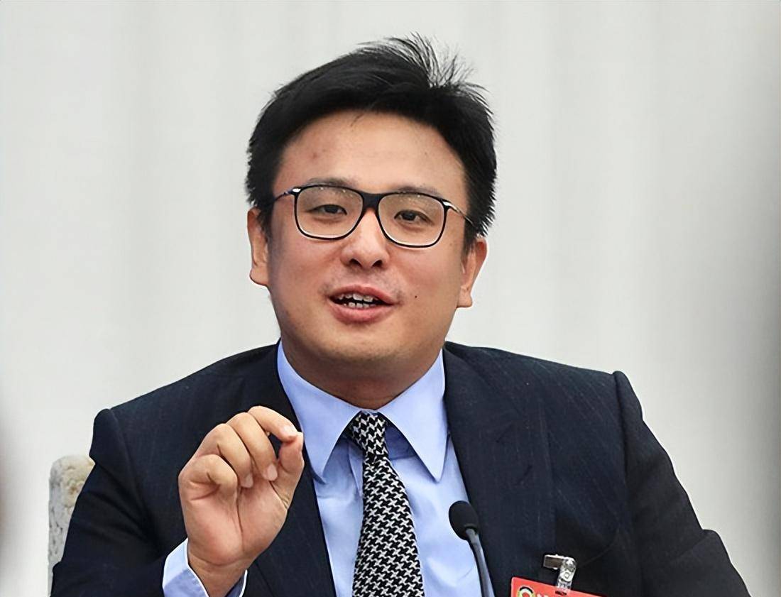 "饿了么"之父:他24岁创立外卖帝国,33岁狂赚马云660亿_张旭豪_公司