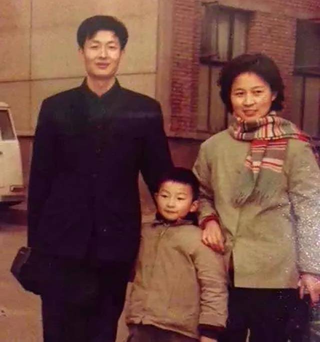 患癌去世,年过半百连饭都不会做,再娶良人传为佳话_孙玲_张宁佳_妻子