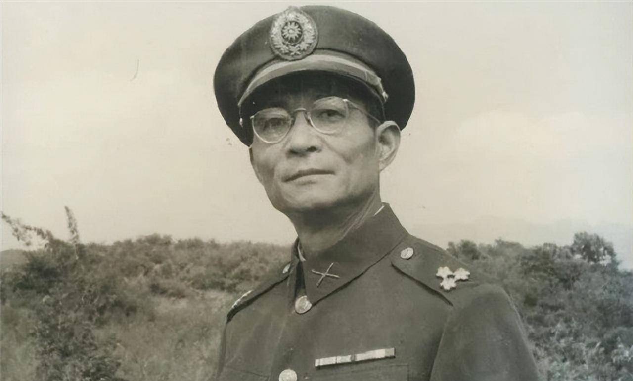 陈述:演《渡江侦察记》出名,晚年病重二妻筹钱,死后子女争房产_李波