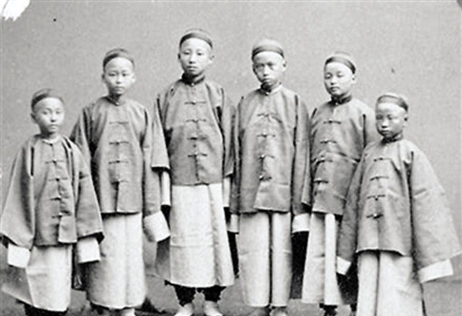 留美幼童迅速克服障碍,在费城参观万国博览会引起轰动_美国_中国_容闳