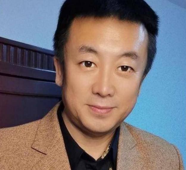 如今,距离吉世光出狱已经将近3年的时间了,他一直在积极做回一个好人