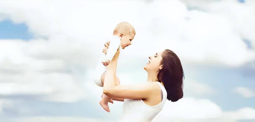 19年50岁大妈执意生3胎,直言北京四套房养得起,儿子女儿不用管_梁燕玲