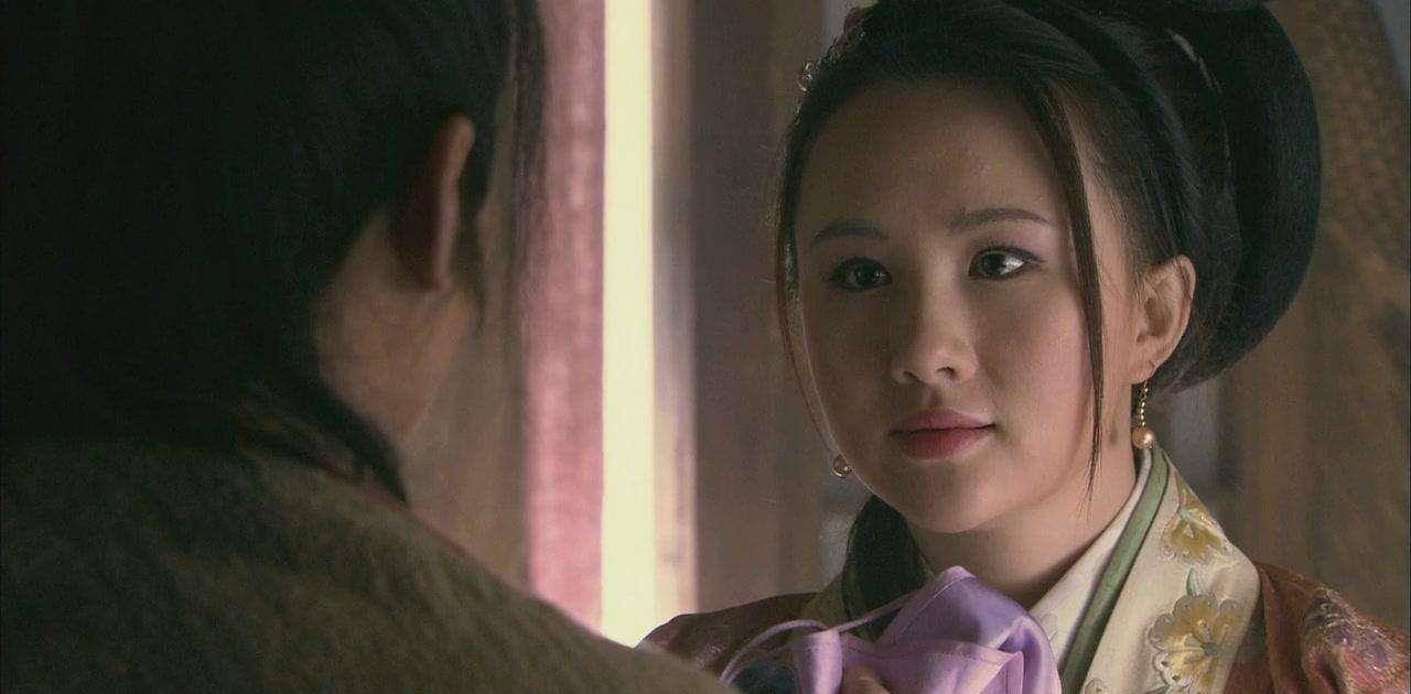 近水楼台只是其一,另一原因才是关键_杨雄_石秀_感情