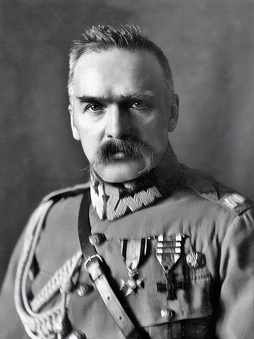 立陶宛人图谋大波兰 瑞典的沙俄军人当芬兰国父 近代欧洲就是这么乱