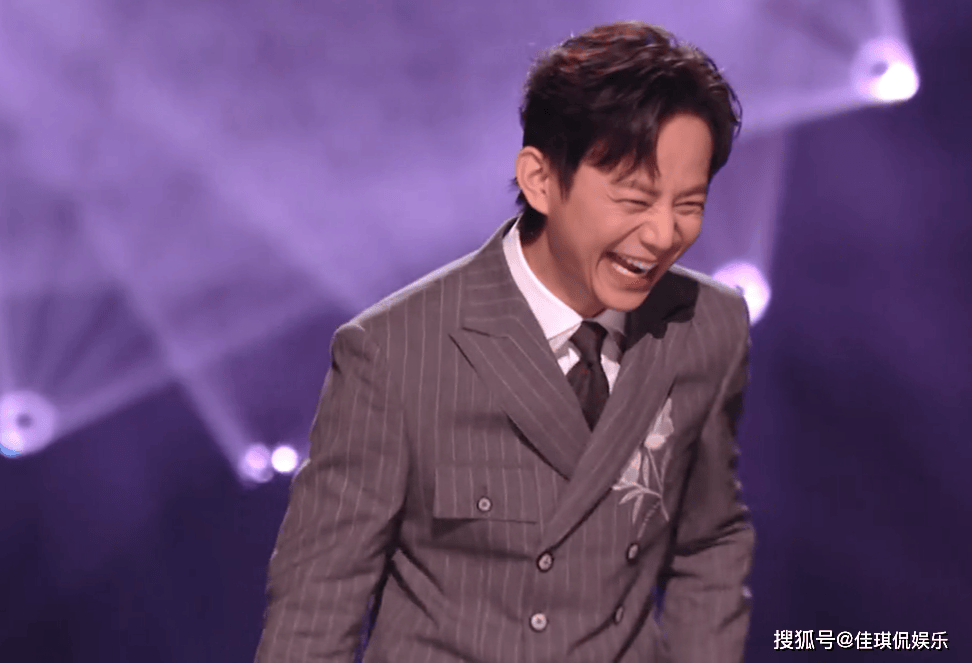 湖南一夜,《歌手》"挨打之年"细数"三宗罪",还好有这个亮点