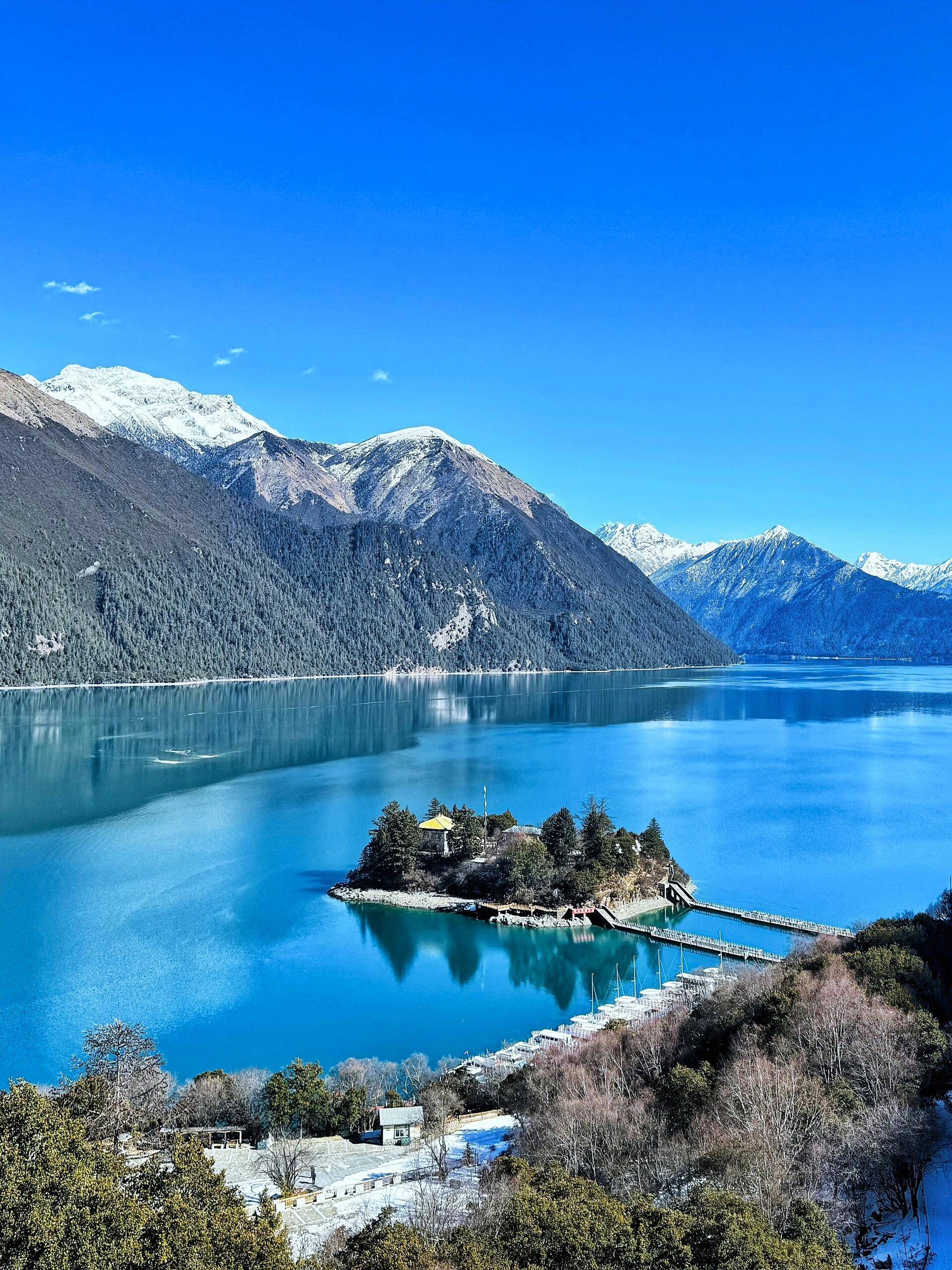 拉萨著名的旅游景点图片