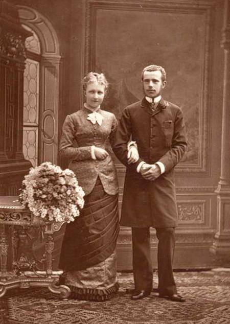 比利时王室三姐妹,同床异梦的国王夫妇造就三姐妹的悲欢人生