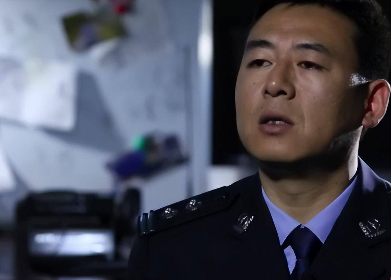 2008年,辽宁女子"梦到"遇害弟弟埋尸地点,警方前往,挖出尸体_张永成