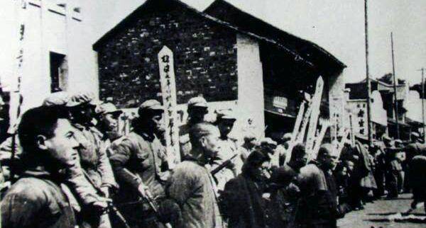 城市土匪,光天化日糟蹋卖艺女;屡上刑场,杀人恶魔终究恶贯满盈