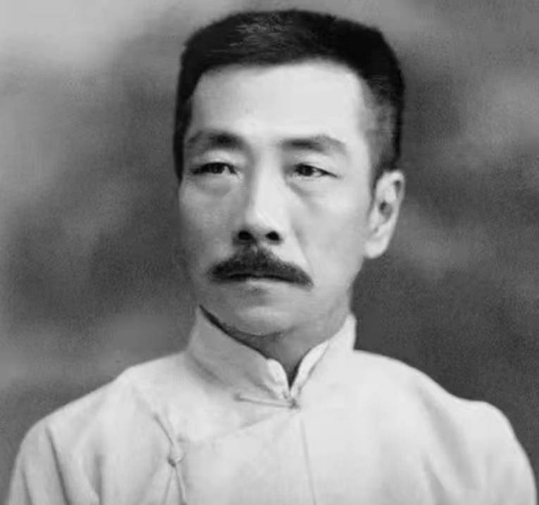 我们没有人可以避免,而鲁迅先生身体问题都是自己造成的,他酷爱抽烟