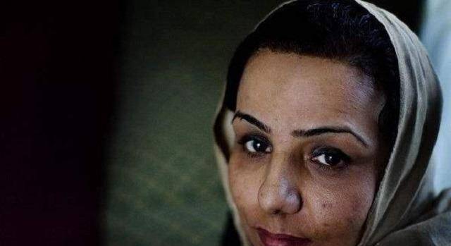 《灿烂千阳》:不反抗不是妥协,深陷肮脏泥潭仍心怀烈日_玛丽雅姆_莱拉