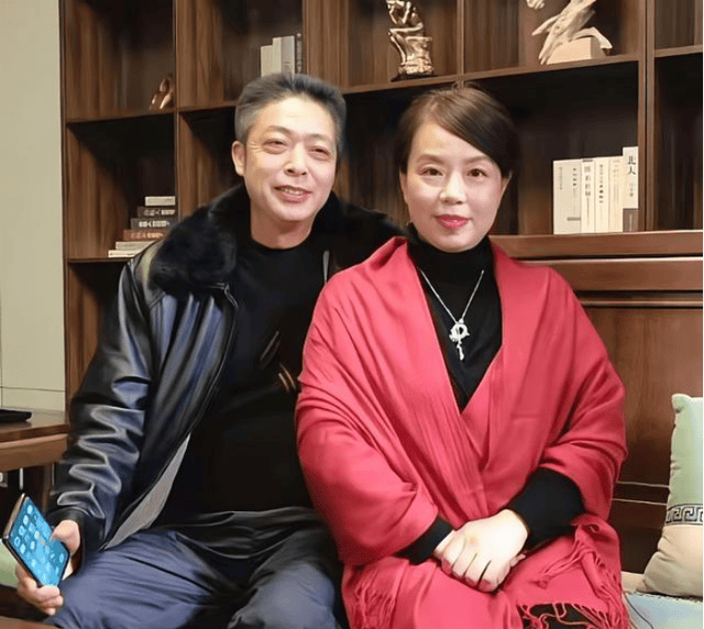 知名博主自曝,写好10页举报信及刻好光盘,要揭开许敏的另一面