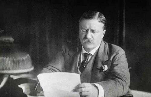 看一看美国历史上最年轻的总统,是谁?