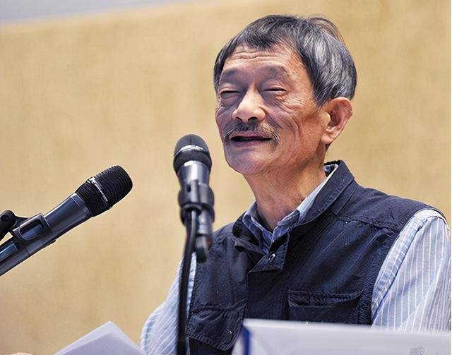 中科院"扫地僧":一生淡泊名利,每天一斤白酒,却是科学界泰斗